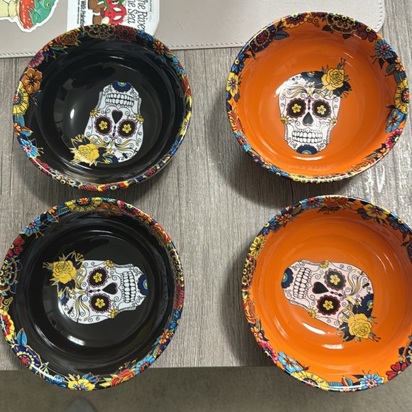 Williams Sonoma 4 day of the dead bowls - Picture 2 of 3